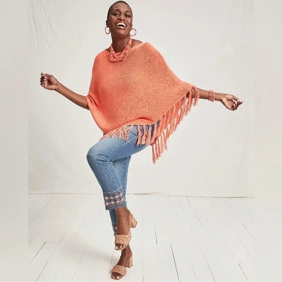 Chicos Poncho Orange Tape Yarn Knit Fringe Asymmetrical Pumpkin SZ Small Medium - Picture 9 of 15